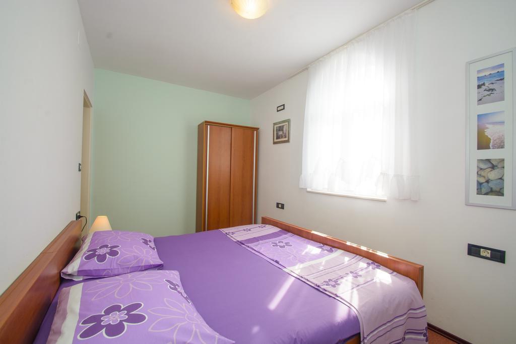 Apartments Jerkunica روغوزنيكا الغرفة الصورة