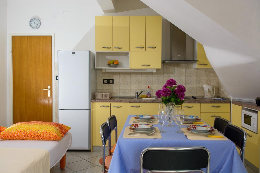 Apartments Jerkunica روغوزنيكا الغرفة الصورة