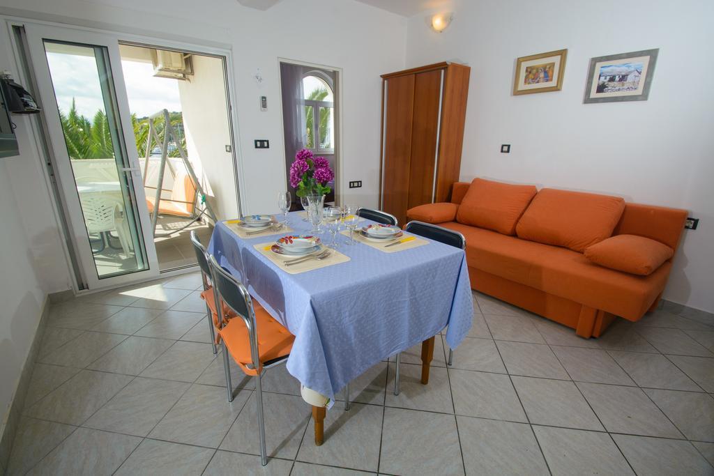 Apartments Jerkunica روغوزنيكا الغرفة الصورة