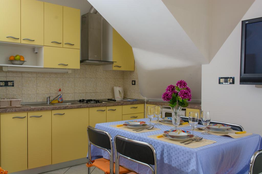 Apartments Jerkunica روغوزنيكا الغرفة الصورة